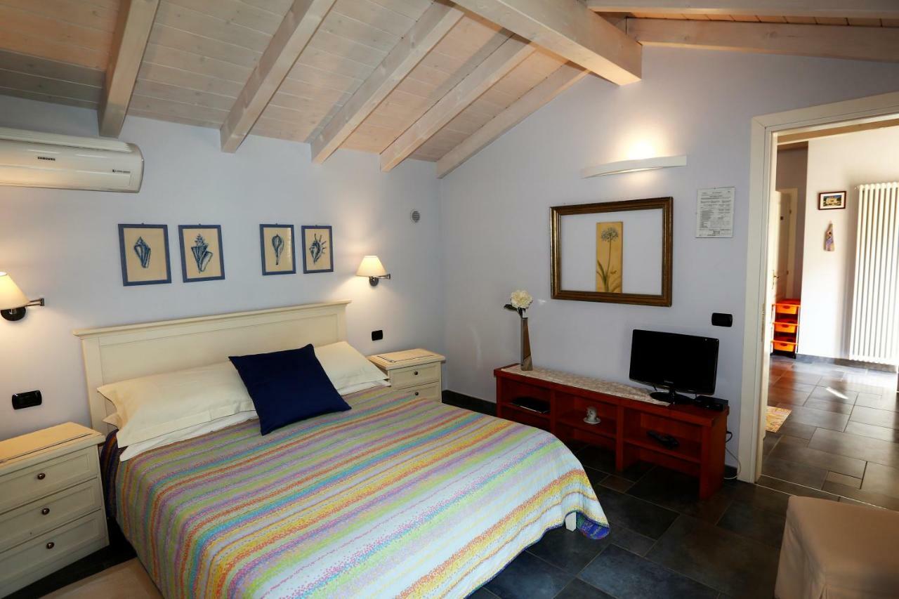 B&B Villa Dei Pini Cannobio Exterior foto